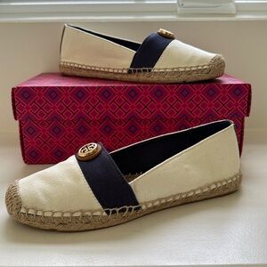 NW Tory Burch Women's Espadrille Flats - Navy and Cream